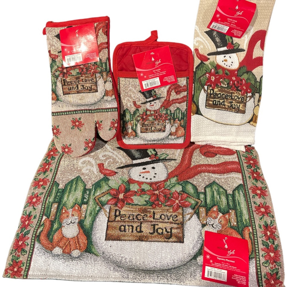 4~Pcs Holiday Snowman Peace Love Towel & Pot Holder & 1 Oven Mitt & Pot Holder